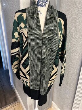 Patterned Shawl Collar Cardigan in Green and Cream